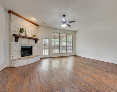 7816 Royal Gorge Lane - Photo Thumbnail 1