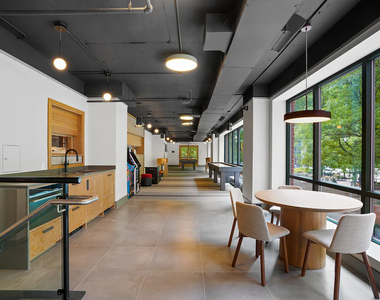 75 West End Avenue - Photo Thumbnail 15