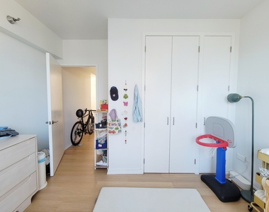 75 West End Avenue - Photo Thumbnail 10