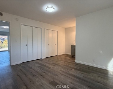 1831 Garvey Avenue - Photo Thumbnail 4