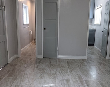 2243 San Gabriel Boulevard - Photo Thumbnail 11