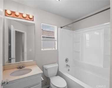39757 Via Castana - Photo Thumbnail 33
