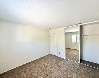 46383 Vianne Court - Photo Thumbnail 24