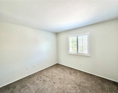 46383 Vianne Court - Photo Thumbnail 23