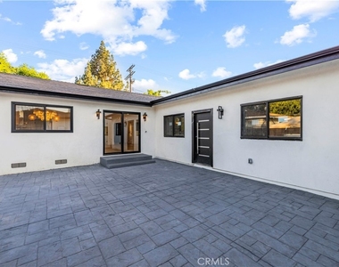 16243 Chatsworth Street - Photo Thumbnail 6