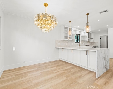 16243 Chatsworth Street - Photo Thumbnail 19