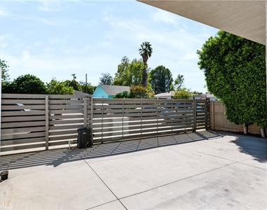 18311 Schoolcraft Street - Photo Thumbnail 1
