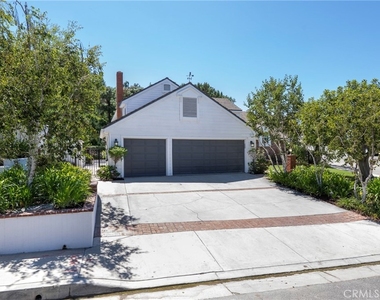 511 S Weymouth Court - Photo Thumbnail 36