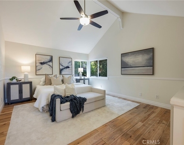 511 S Weymouth Court - Photo Thumbnail 14