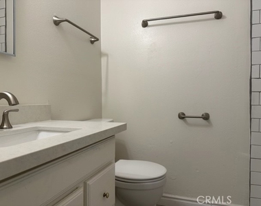 13436 Destino Place - Photo Thumbnail 5
