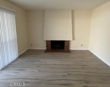 13436 Destino Place - Photo Thumbnail 3