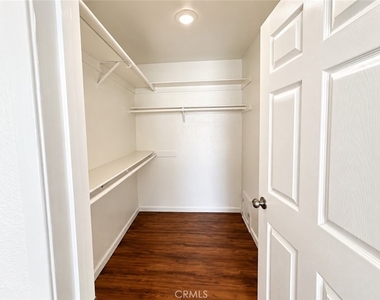 136 N Marshall Court - Photo Thumbnail 14