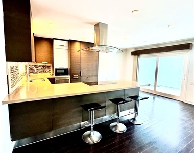 2346 Via Mariposa W - Photo Thumbnail 1