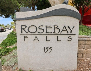 155 Rosebay Drive - Photo Thumbnail 18