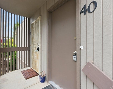 155 Rosebay Drive - Photo Thumbnail 14