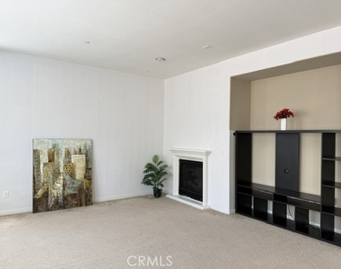 14559 Norfolk Avenue - Photo Thumbnail 7