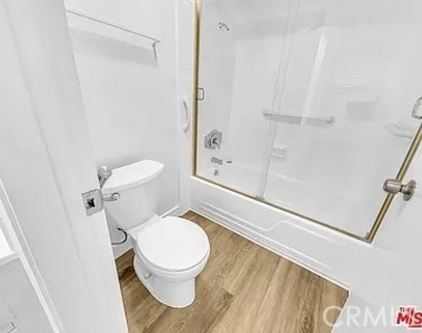 1350 W Lambert Road - Photo Thumbnail 11