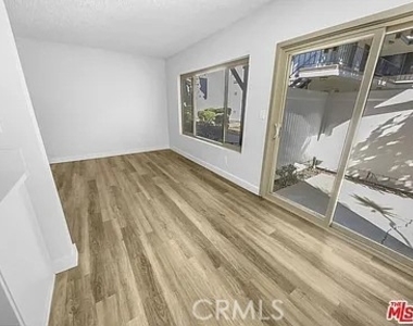 1350 W Lambert Road - Photo Thumbnail 5