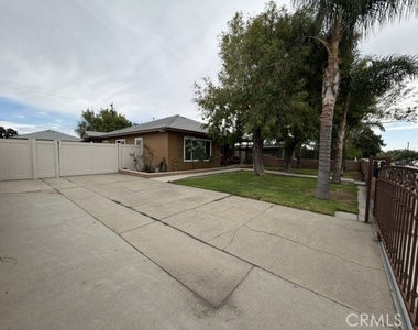 7773 Kempster - Photo Thumbnail 19