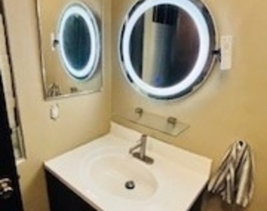 620 N Sweetzer - Photo Thumbnail 14