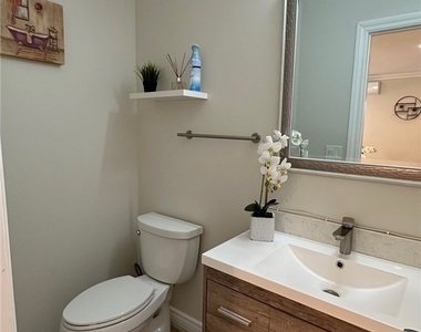 317 Morris Place - Photo Thumbnail 16