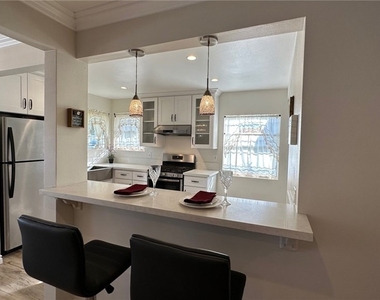 317 Morris Place - Photo Thumbnail 14