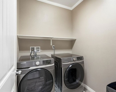 22077 Barrington Way - Photo Thumbnail 29