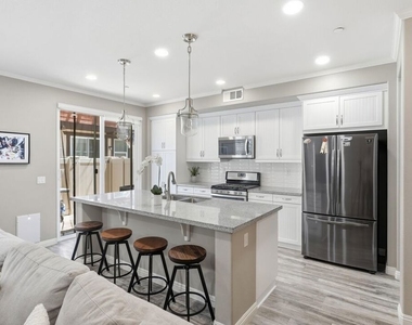 22077 Barrington Way - Photo Thumbnail 6