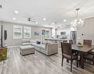 22077 Barrington Way - Photo Thumbnail 9