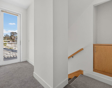 2201 Edendale Lane - Photo Thumbnail 30