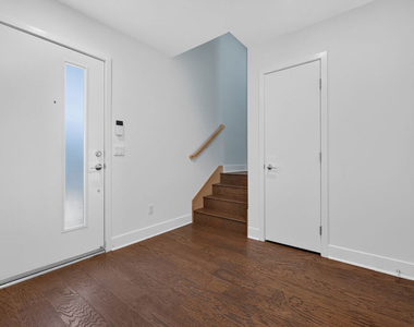 2201 Edendale Lane - Photo Thumbnail 4