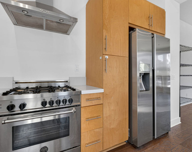 2201 Edendale Lane - Photo Thumbnail 18