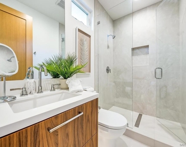3905 Haines St. - Photo Thumbnail 20