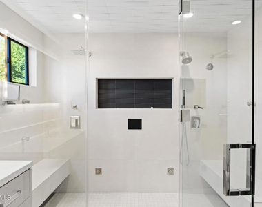 6621 Tamarind Street - Photo Thumbnail 21