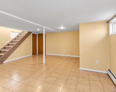 491 Oakland Avenue - Photo Thumbnail 12
