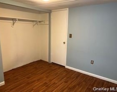 368 Union Avenue - Photo Thumbnail 4