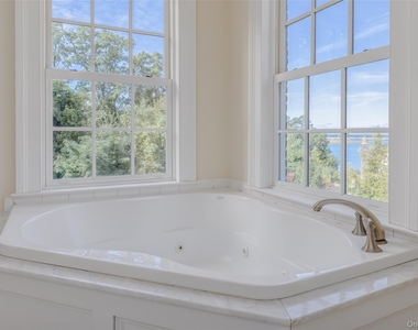 246 Shore Road - Photo Thumbnail 19