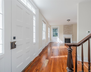 246 Shore Road - Photo Thumbnail 3