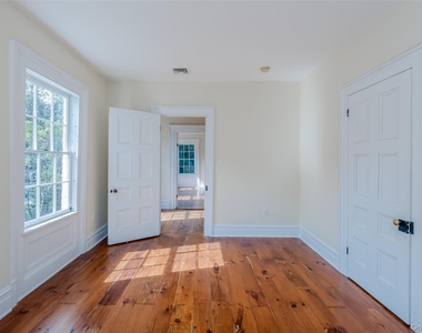 246 Shore Road - Photo Thumbnail 30