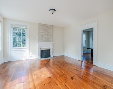 246 Shore Road - Photo Thumbnail 5