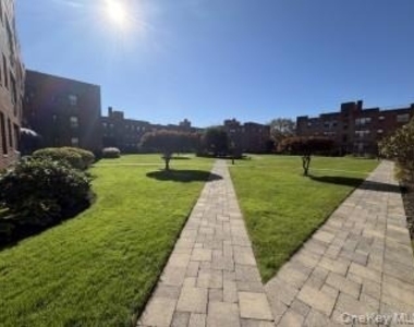 1 Jefferson Avenue - Photo Thumbnail 8