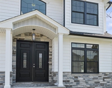 1750 Henry Road - Photo Thumbnail 4