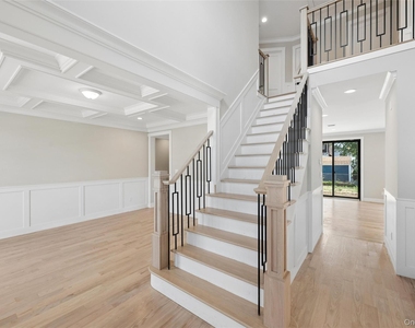 1750 Henry Road - Photo Thumbnail 8