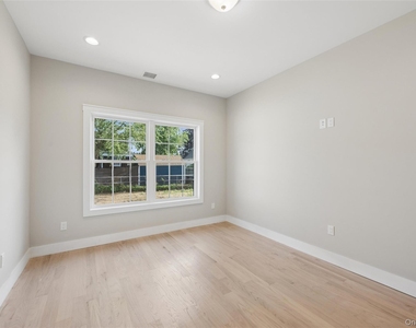 1750 Henry Road - Photo Thumbnail 22