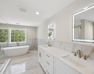 1750 Henry Road - Photo Thumbnail 29
