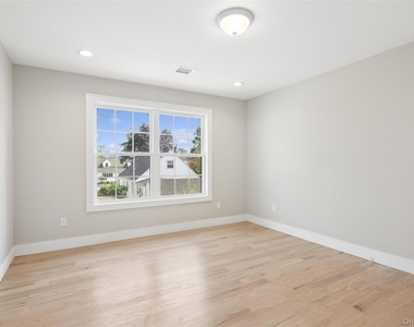 1750 Henry Road - Photo Thumbnail 39
