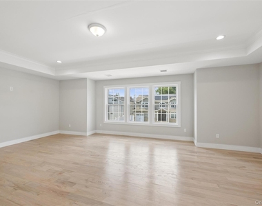 1750 Henry Road - Photo Thumbnail 28