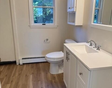 27 Knob Hill Road - Photo Thumbnail 8
