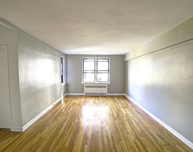 54 E 8th Street - Photo Thumbnail 3