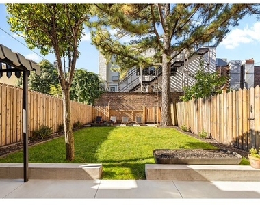 641 Leonard Street - Photo Thumbnail 7